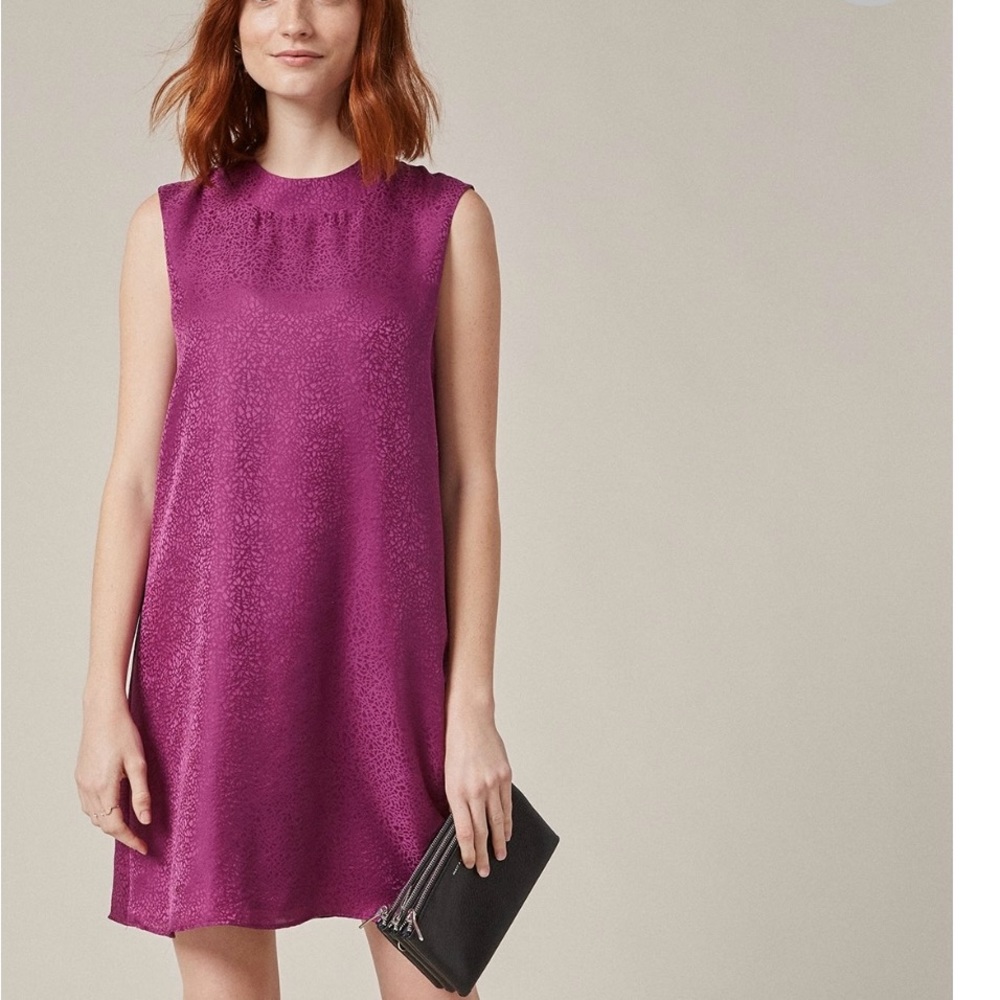 Amour Vert Silk Fuchsia shift dress